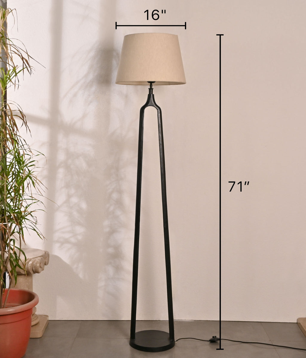 Obsidian Glow Floor Lamp