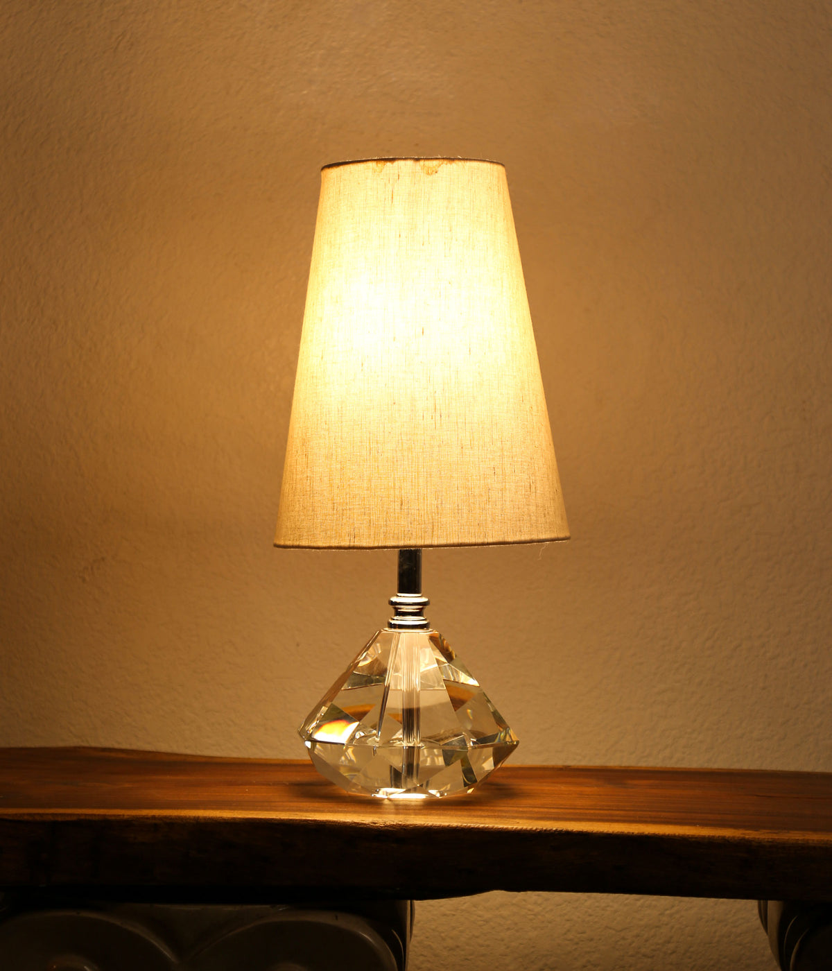 Diamond Ember Lamp