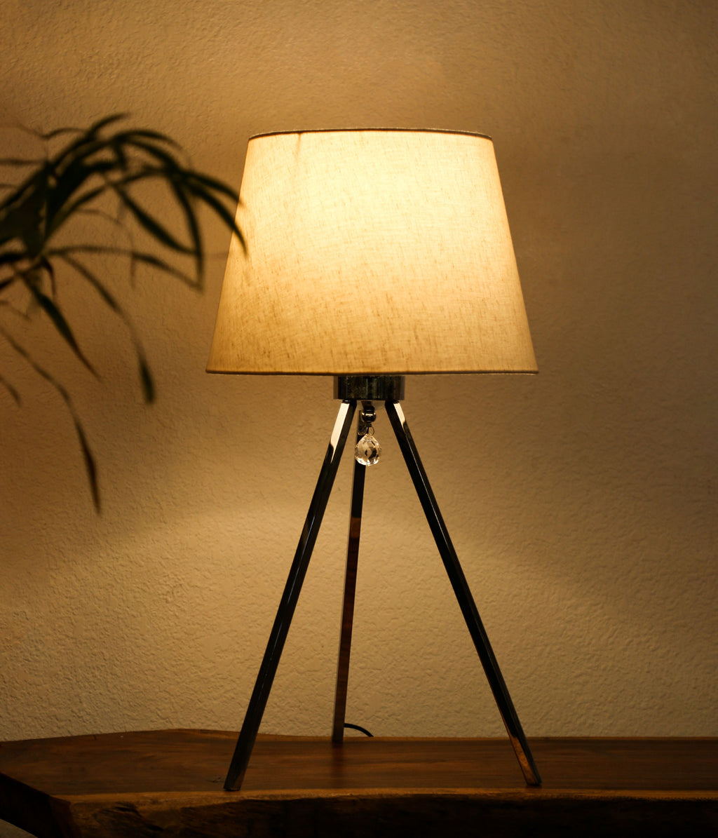 Modern Aperture Lamp