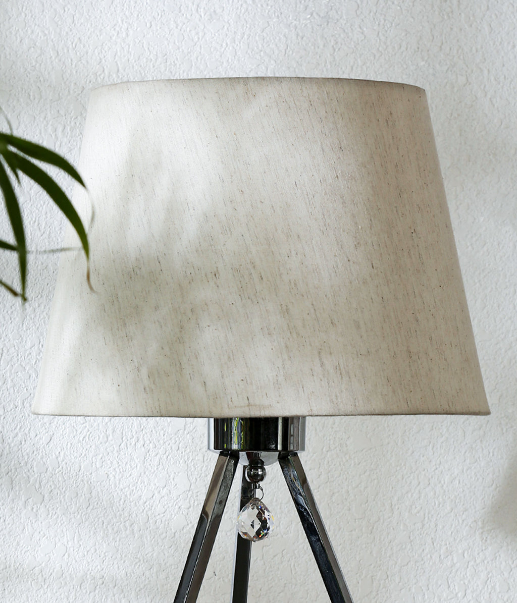 Modern Aperture Lamp