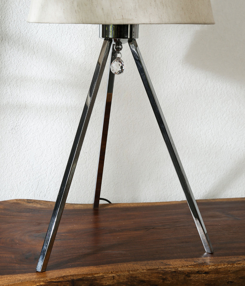 Modern Aperture Lamp