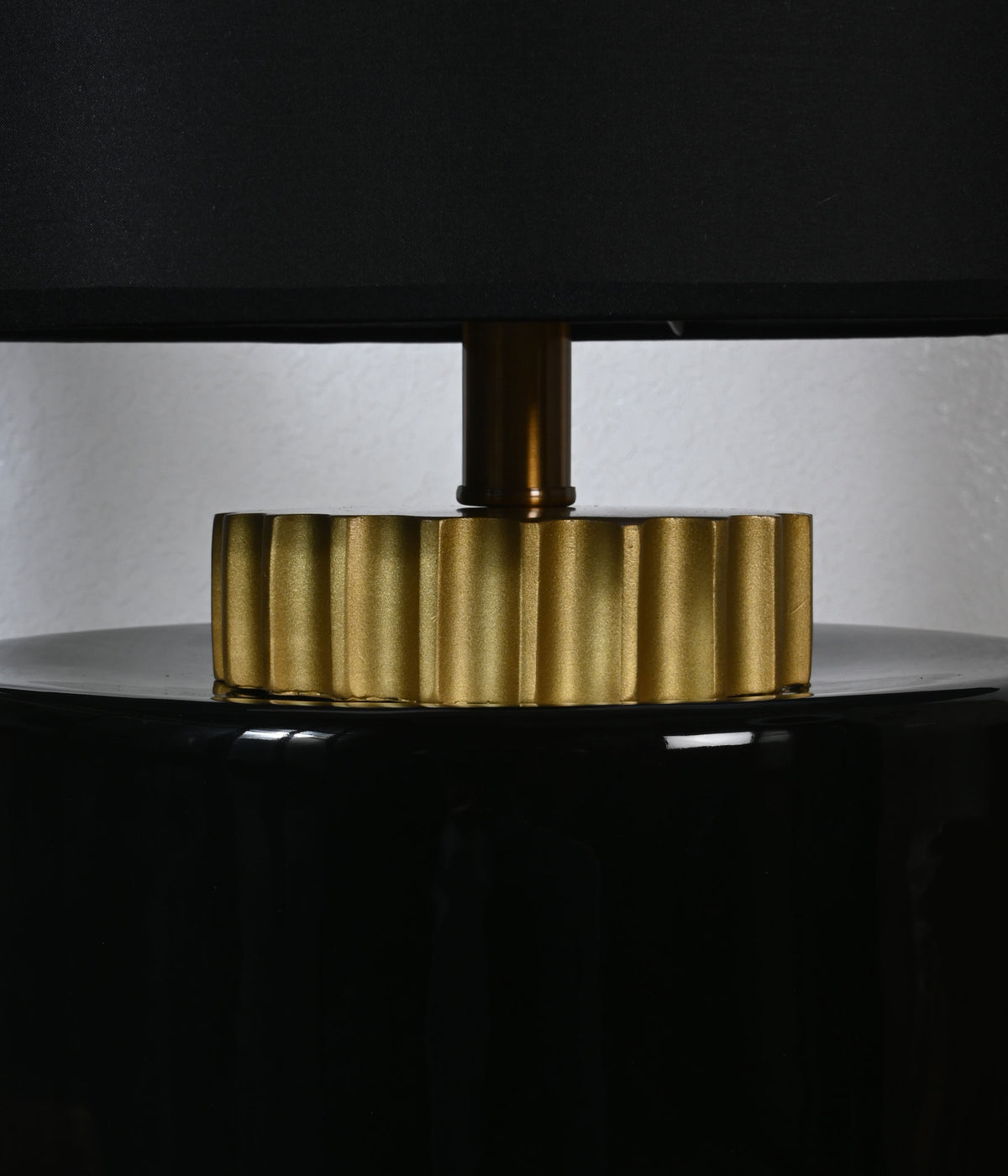 Midnight Reign Lamp