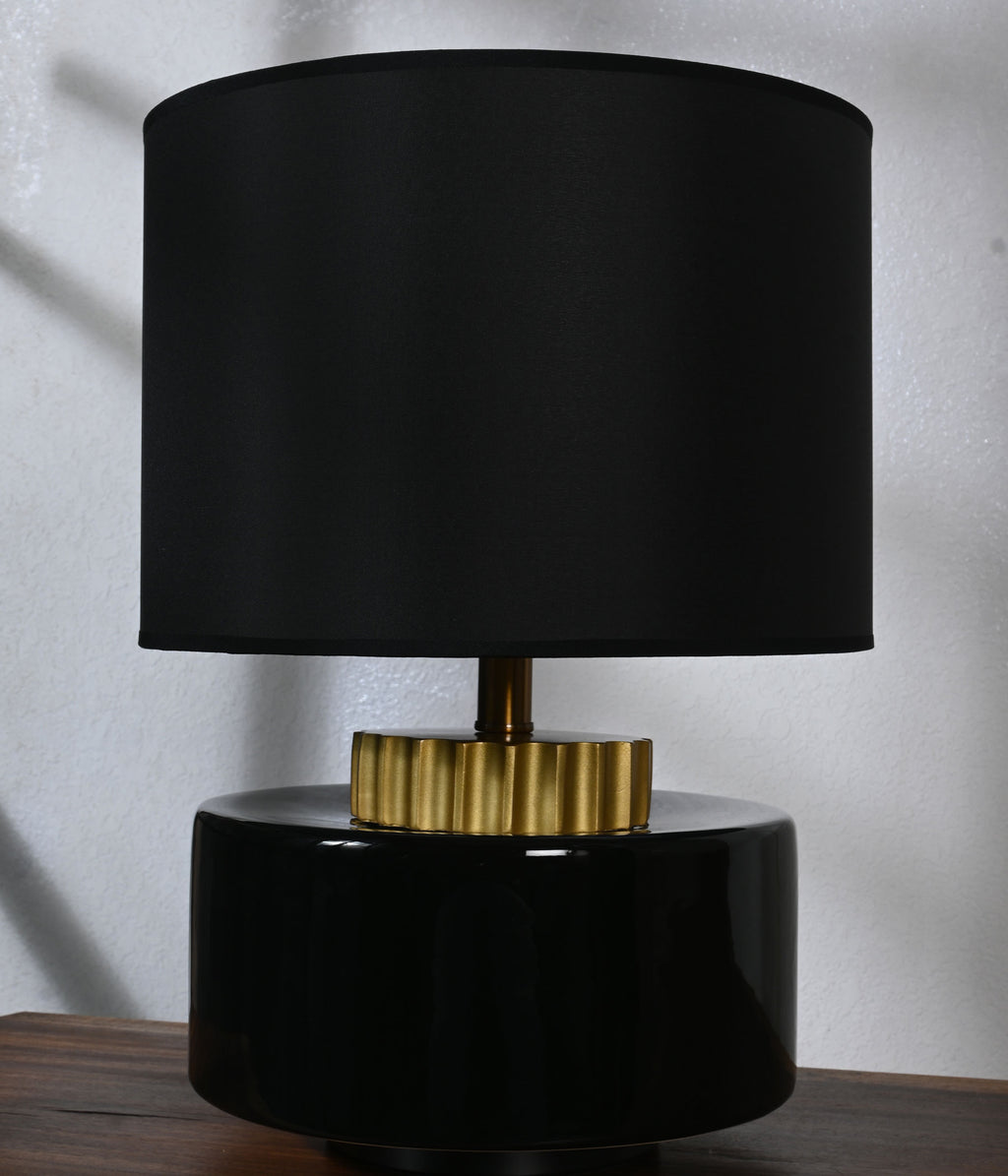 Midnight Reign Lamp