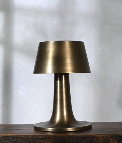 Antique Trumpet lamp