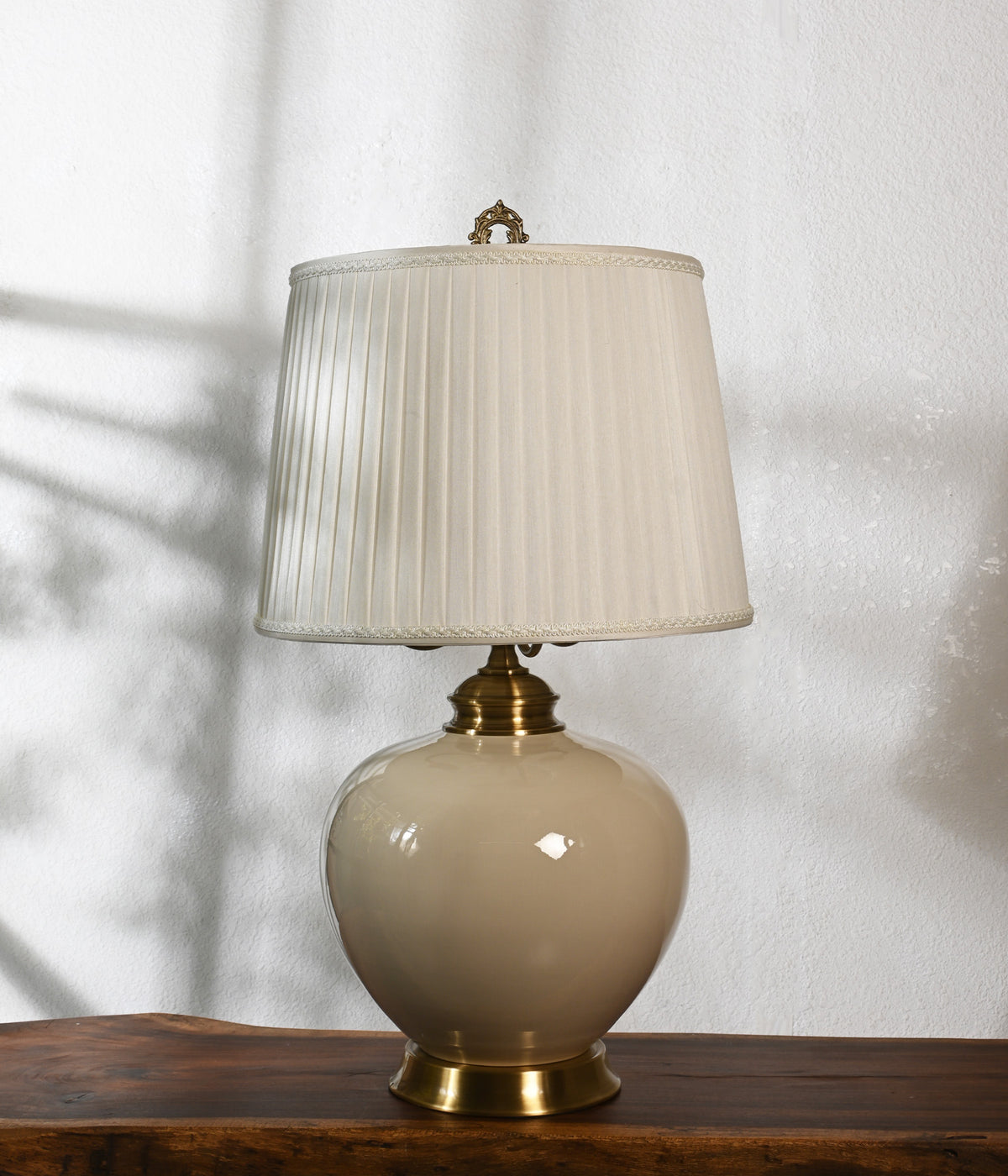 Pleated Cream Lamp