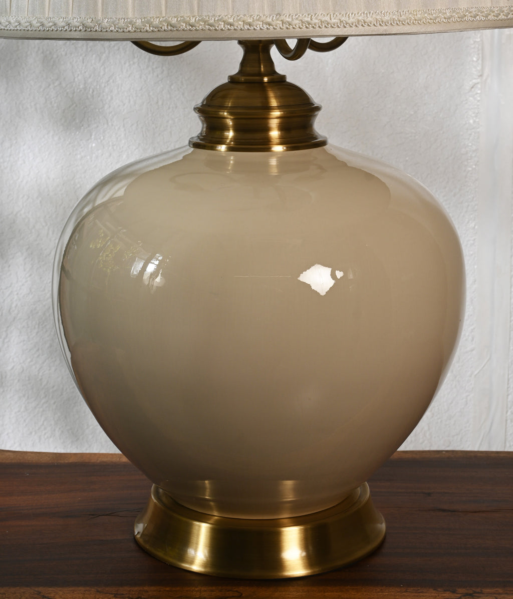 Pleated Cream Lamp
