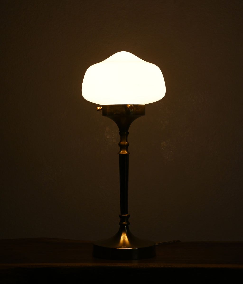 Opal Ambassador Lamp