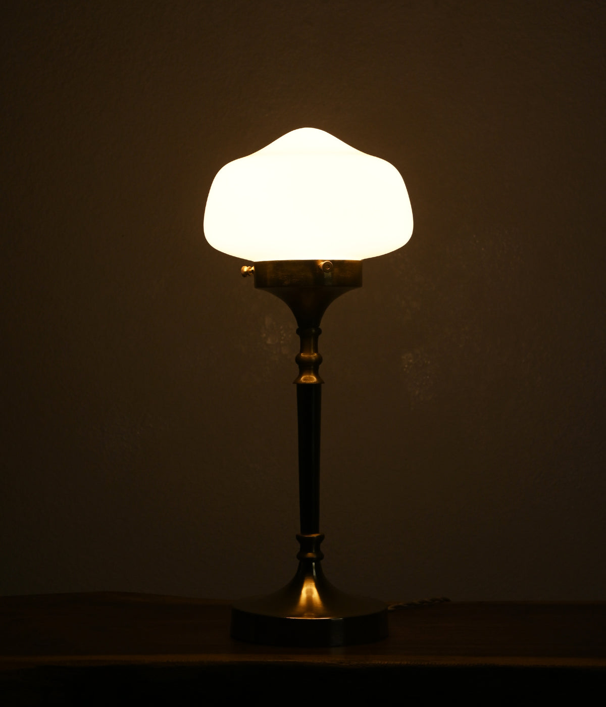 Opal Ambassador Lamp