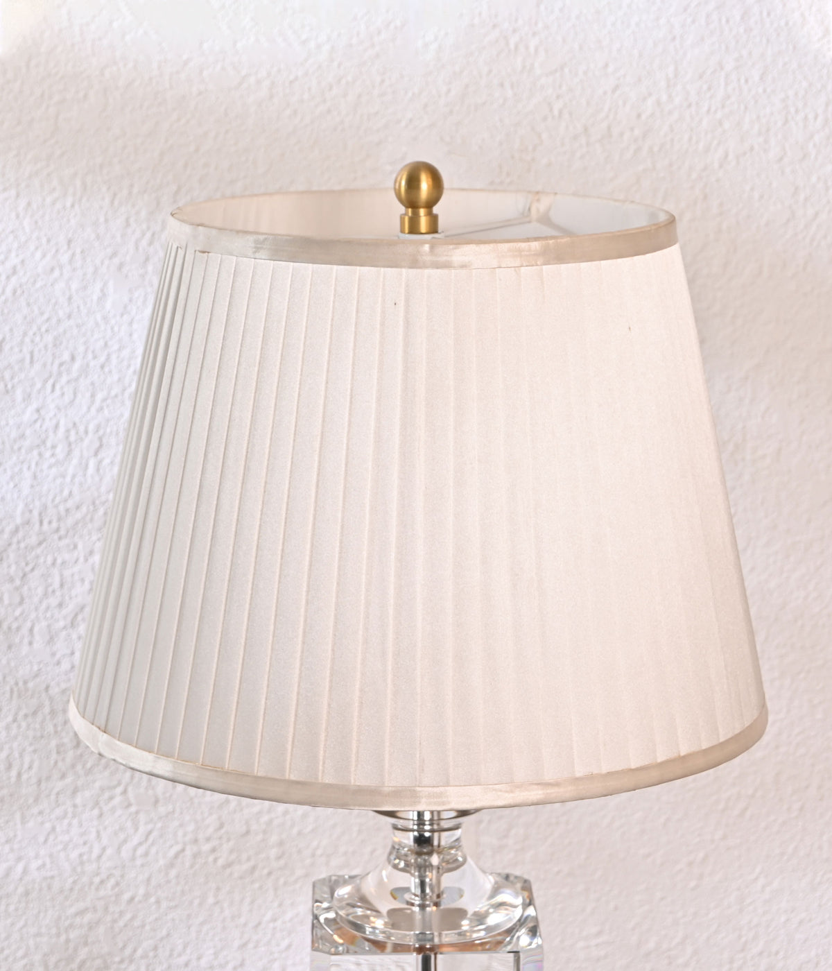 Ivory Pleated Prism Luminary Ensemble