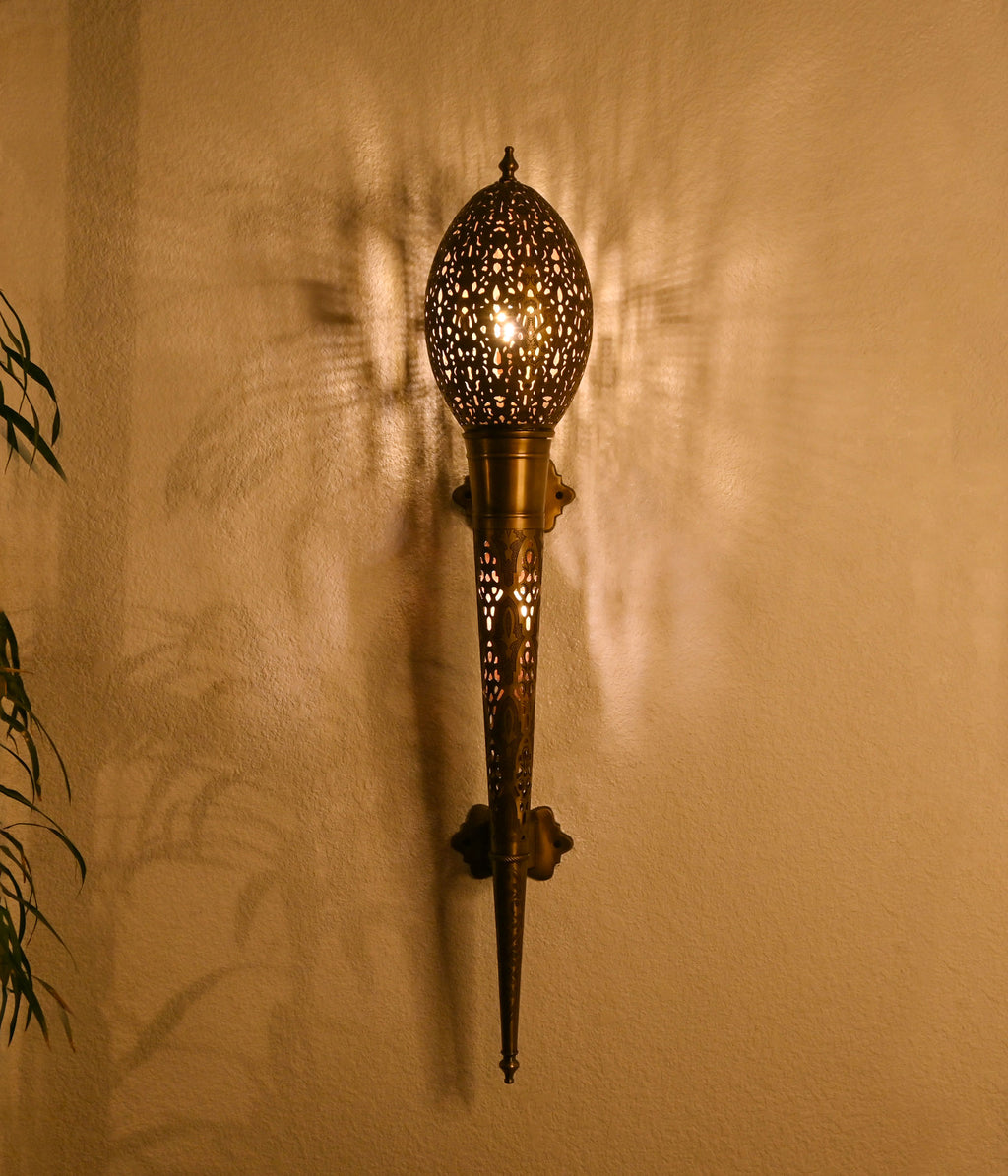 Etched Brass Elegance Sconce
