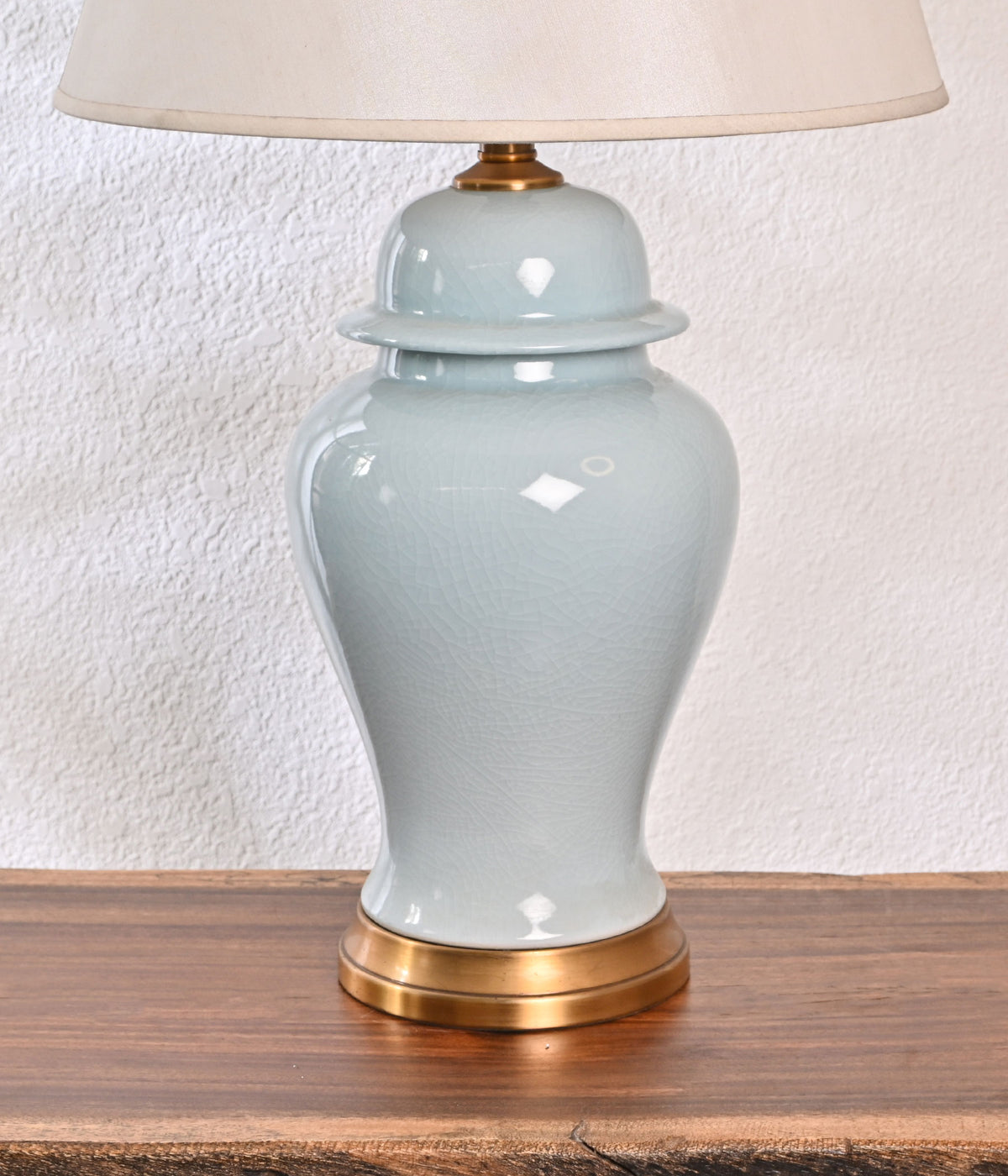 Clay Oasis Illuminator white shade lamp