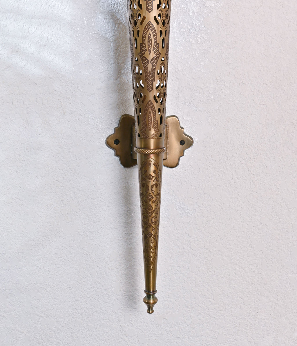 Etched Brass Elegance Sconce