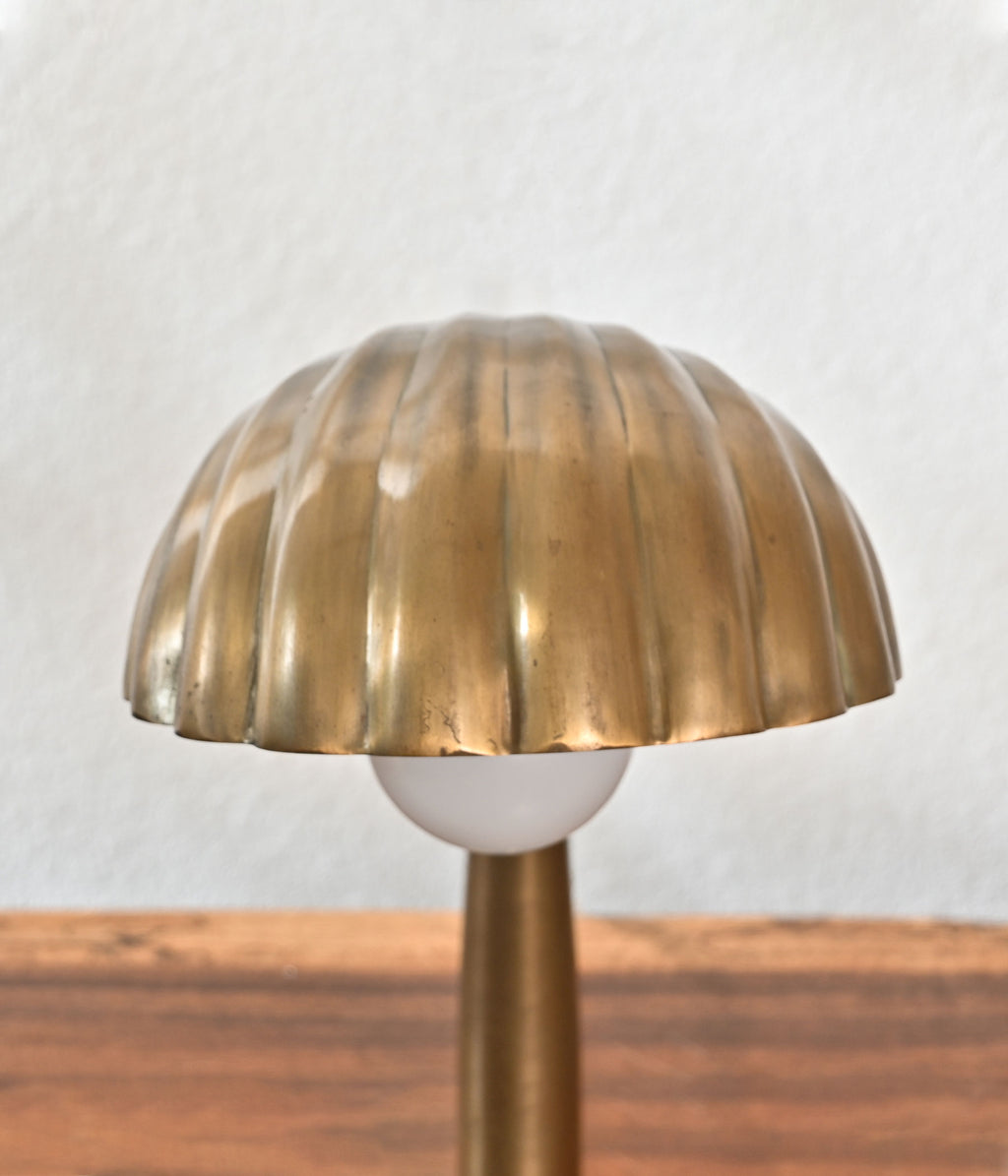 Retro Brass Elegance Luminaire lamp