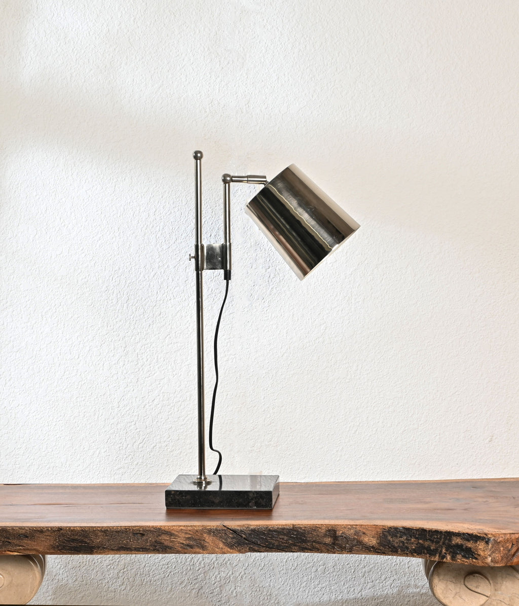 Obsidian Echo Nickel finish lamp