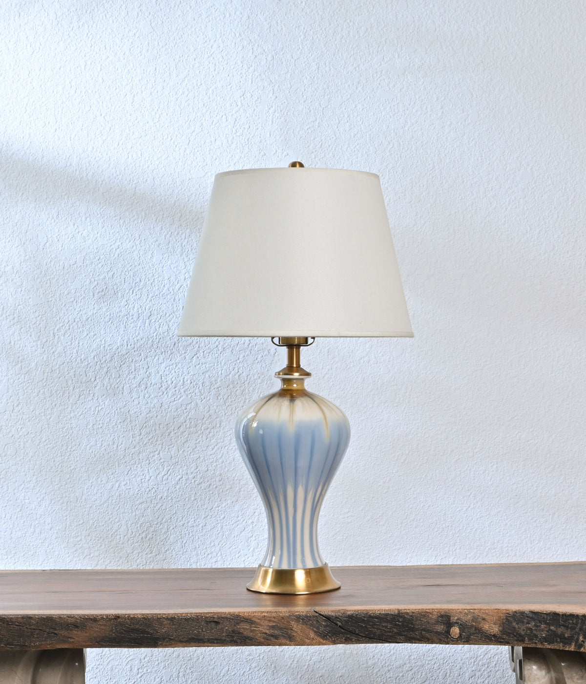 Serene Ceramic blue & gold lamp