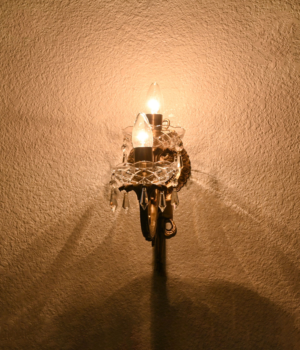 Aged Brass Radiance Sconce