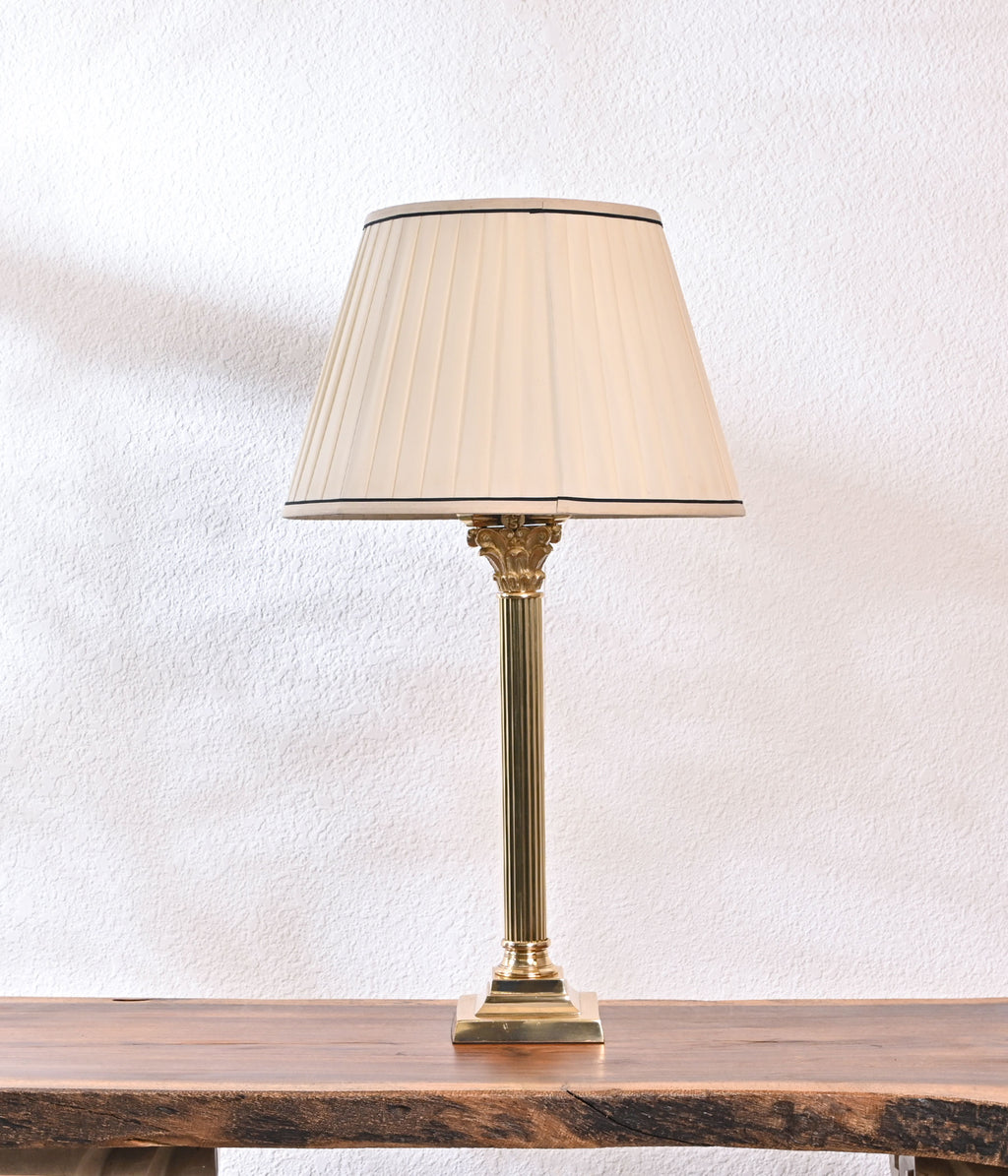 Vintage Radiance Table Lamp