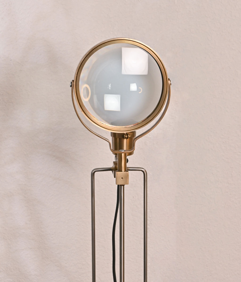 Brass Magnifique Floor Lamp