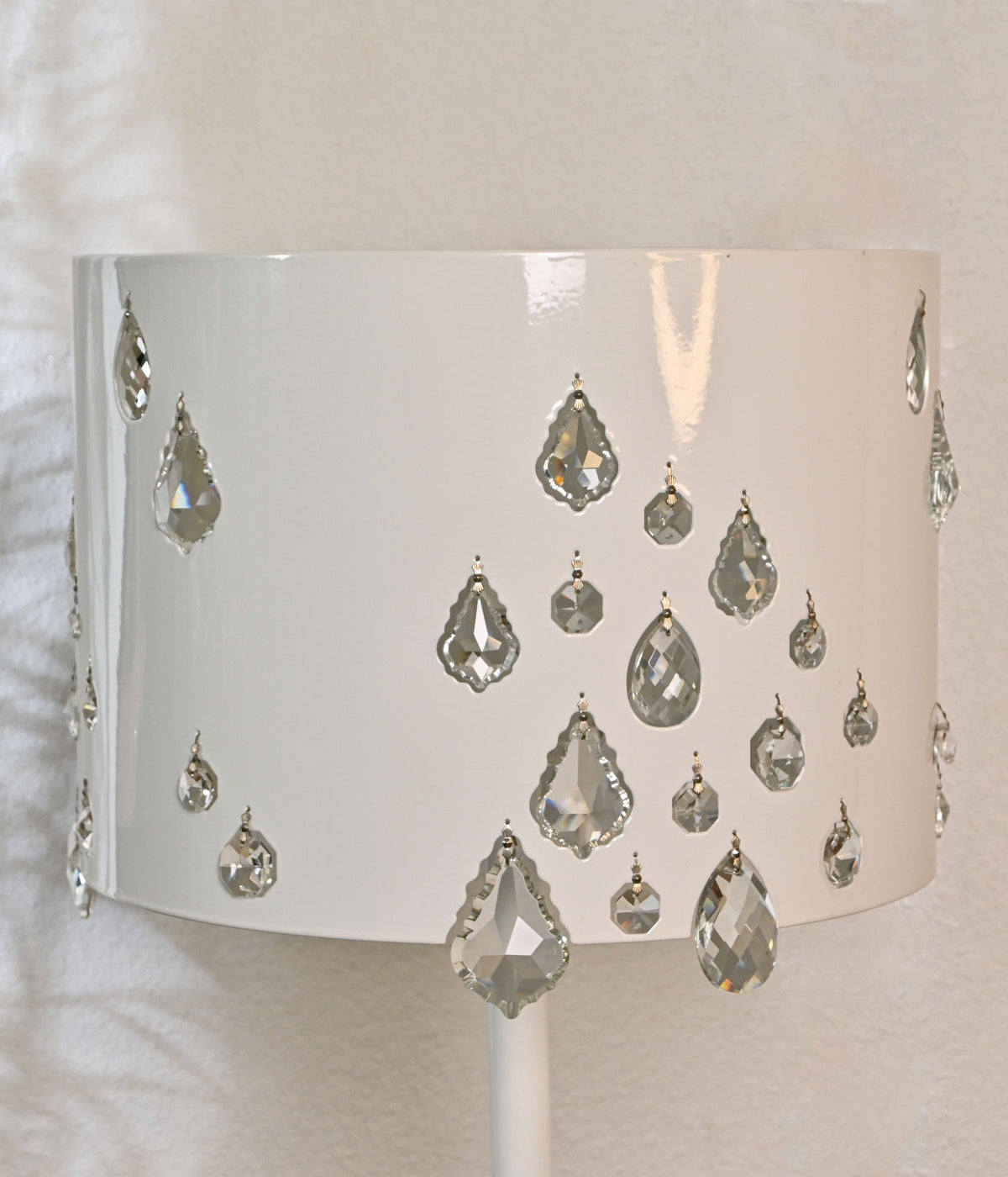 Glossy Crystal Glow Table Lamp