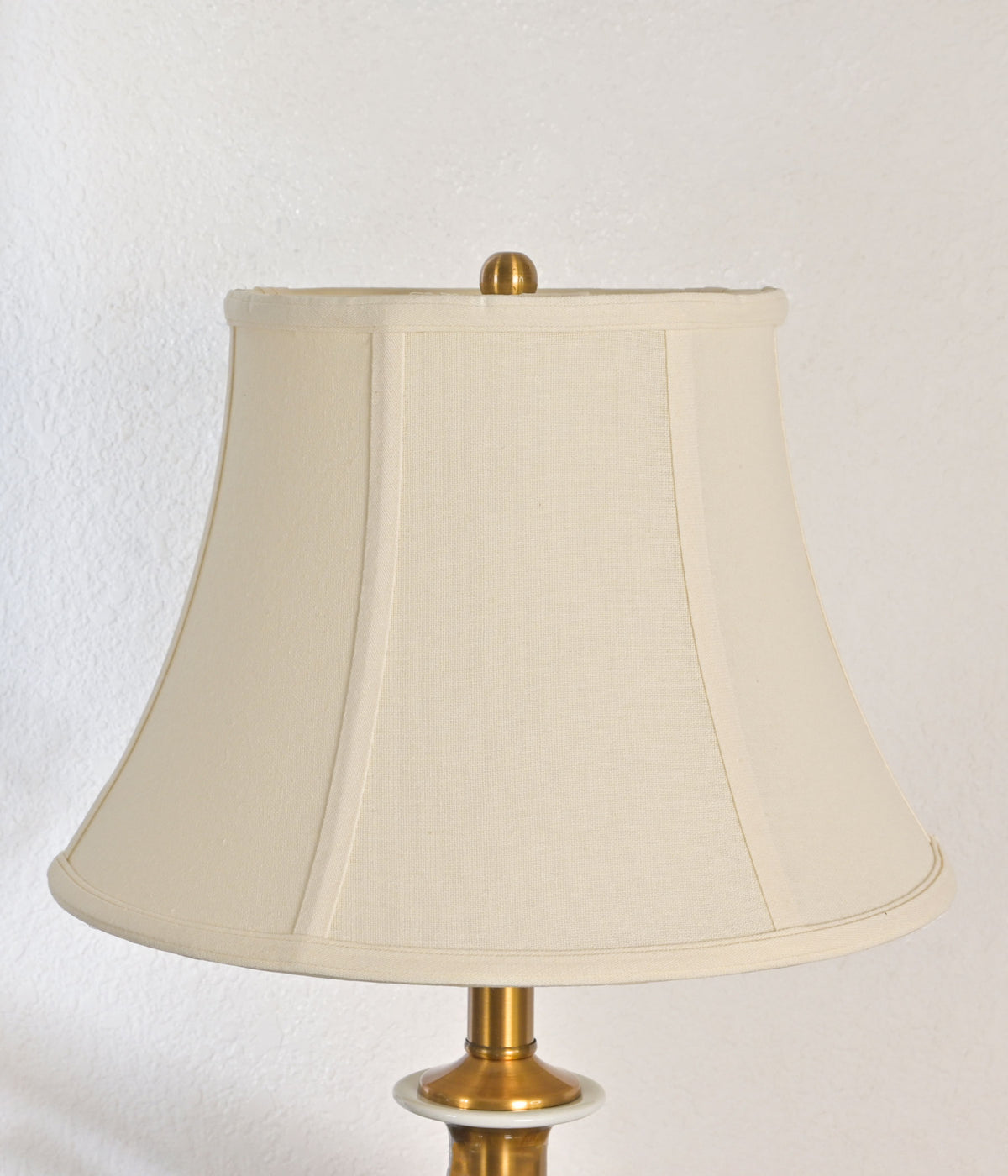 Artisan Radiance Table Lamp