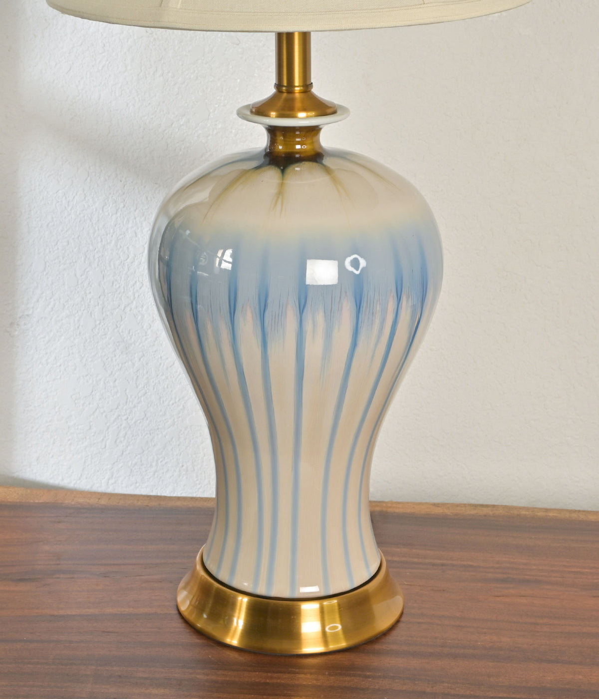 Artisan Radiance Table Lamp