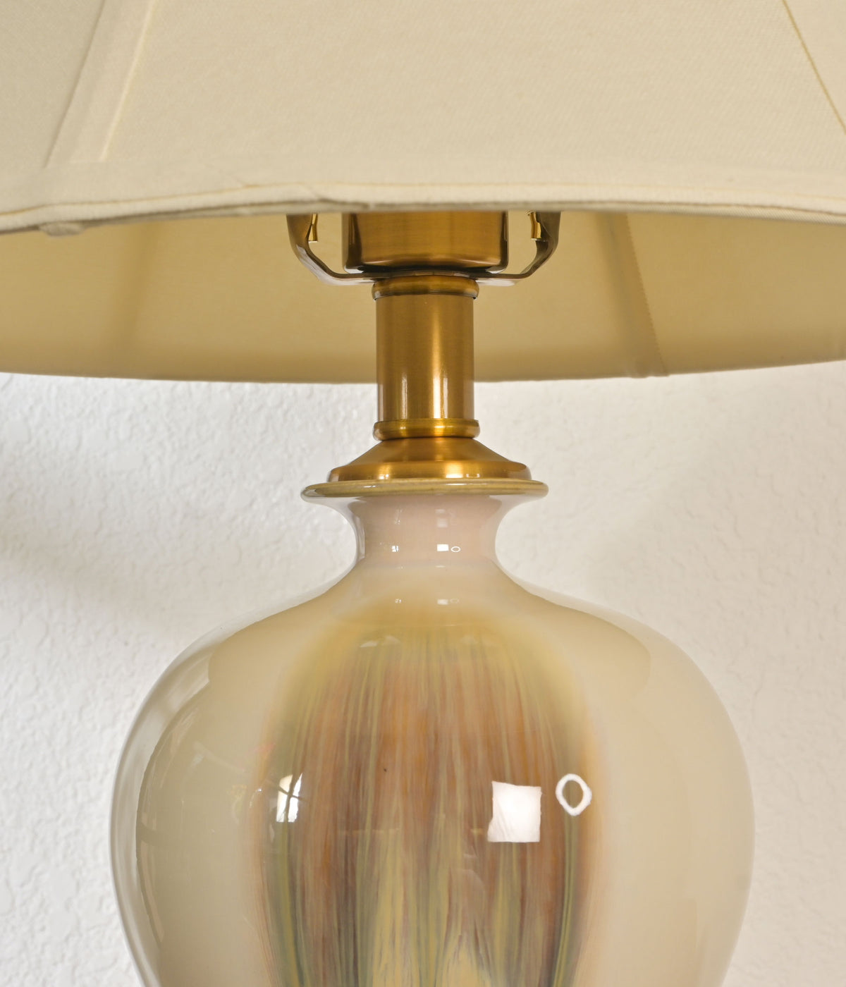 Cream Luster Table Lamp